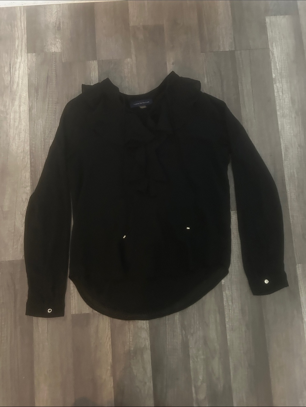 Tommy Hilfiger Women’s Blouse Black Ruffle Neckline Size Small